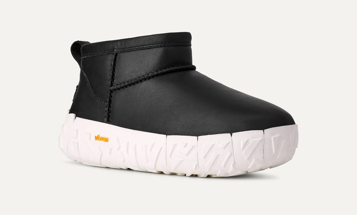 UGG Classic Ultra Mini Wrap Tech Noir for Men Black / Jasmine