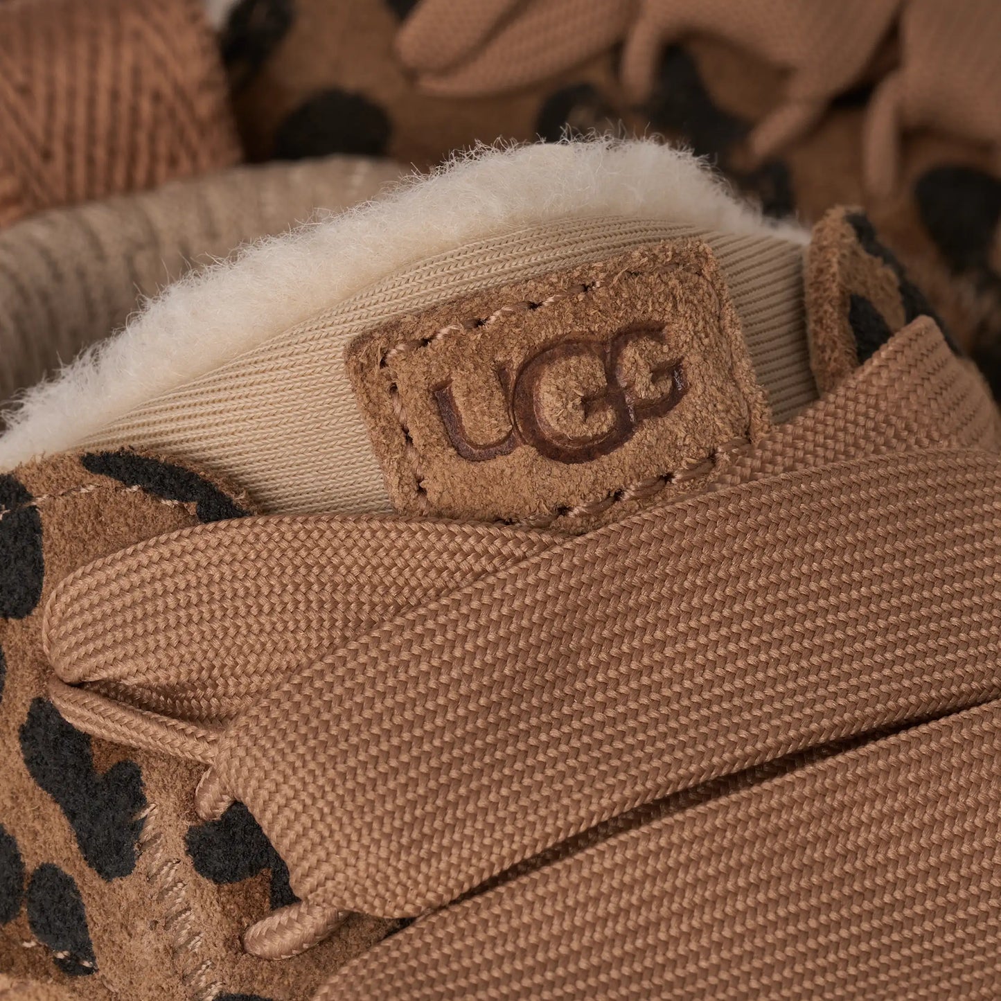 UGG Baby Lowmel Spotted Sneaker for Kids Tan