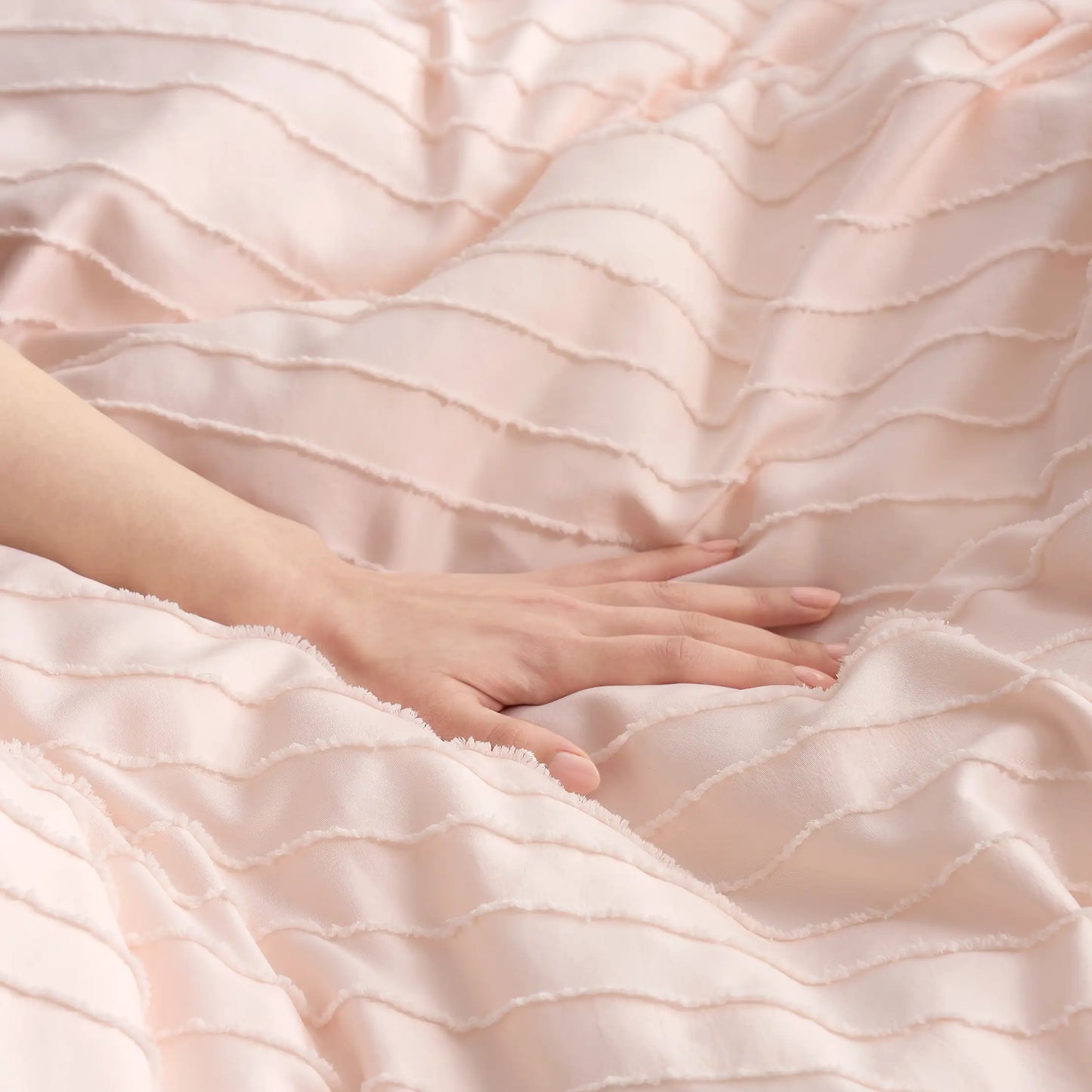 UGG Devon Texture Comforter Set T/TXL for the Home