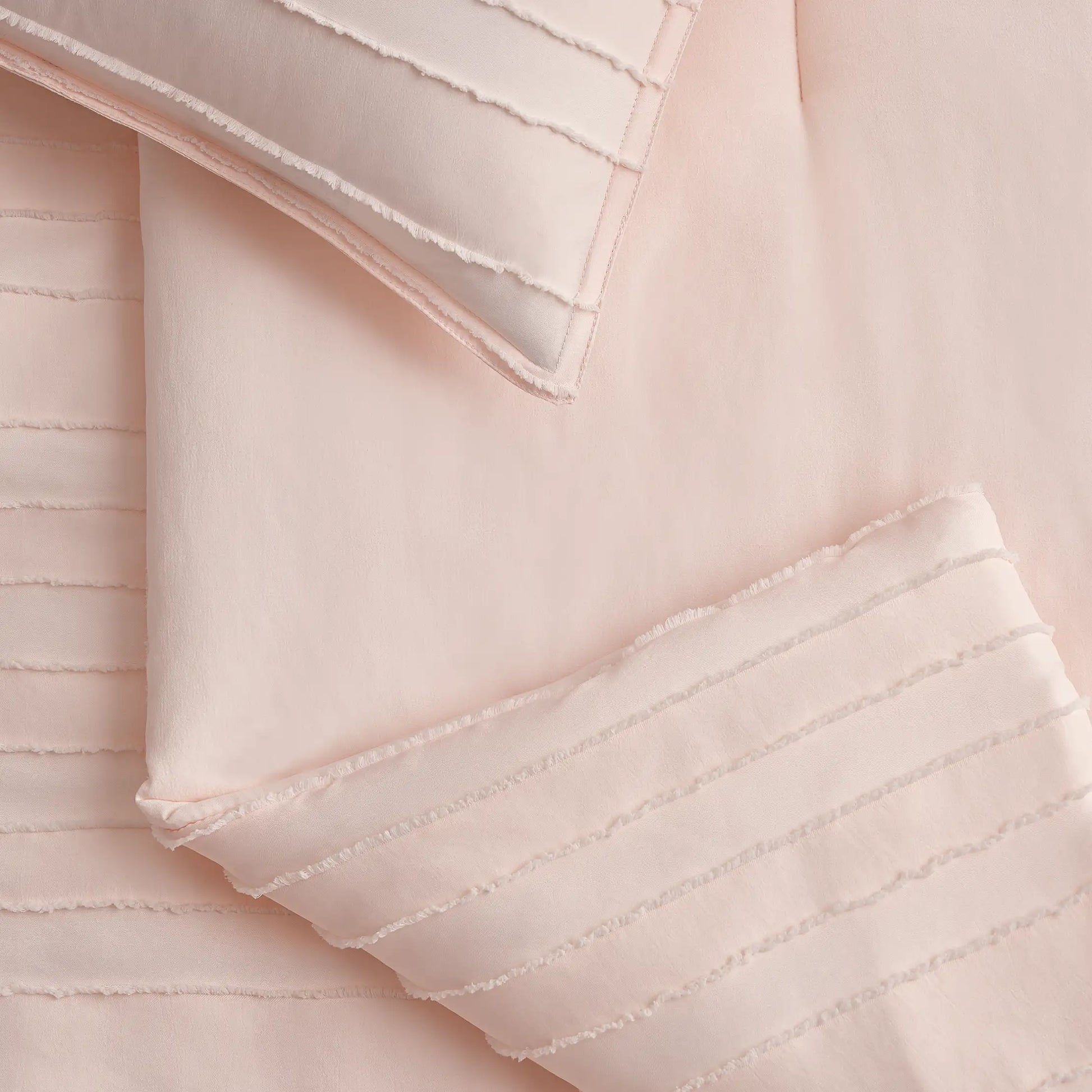 UGG Devon Texture Comforter Set T/TXL for the Home