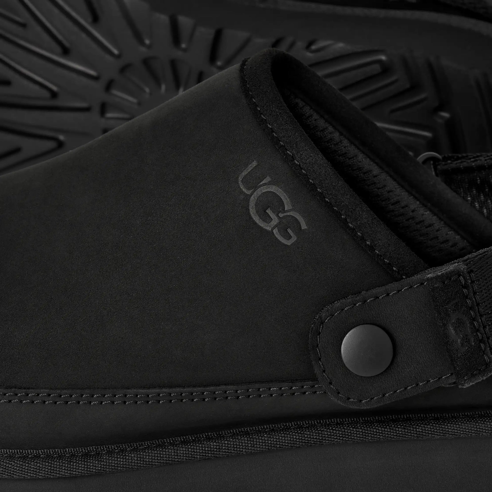 UGG Goldencoast Clog II Nubuck for Men Black