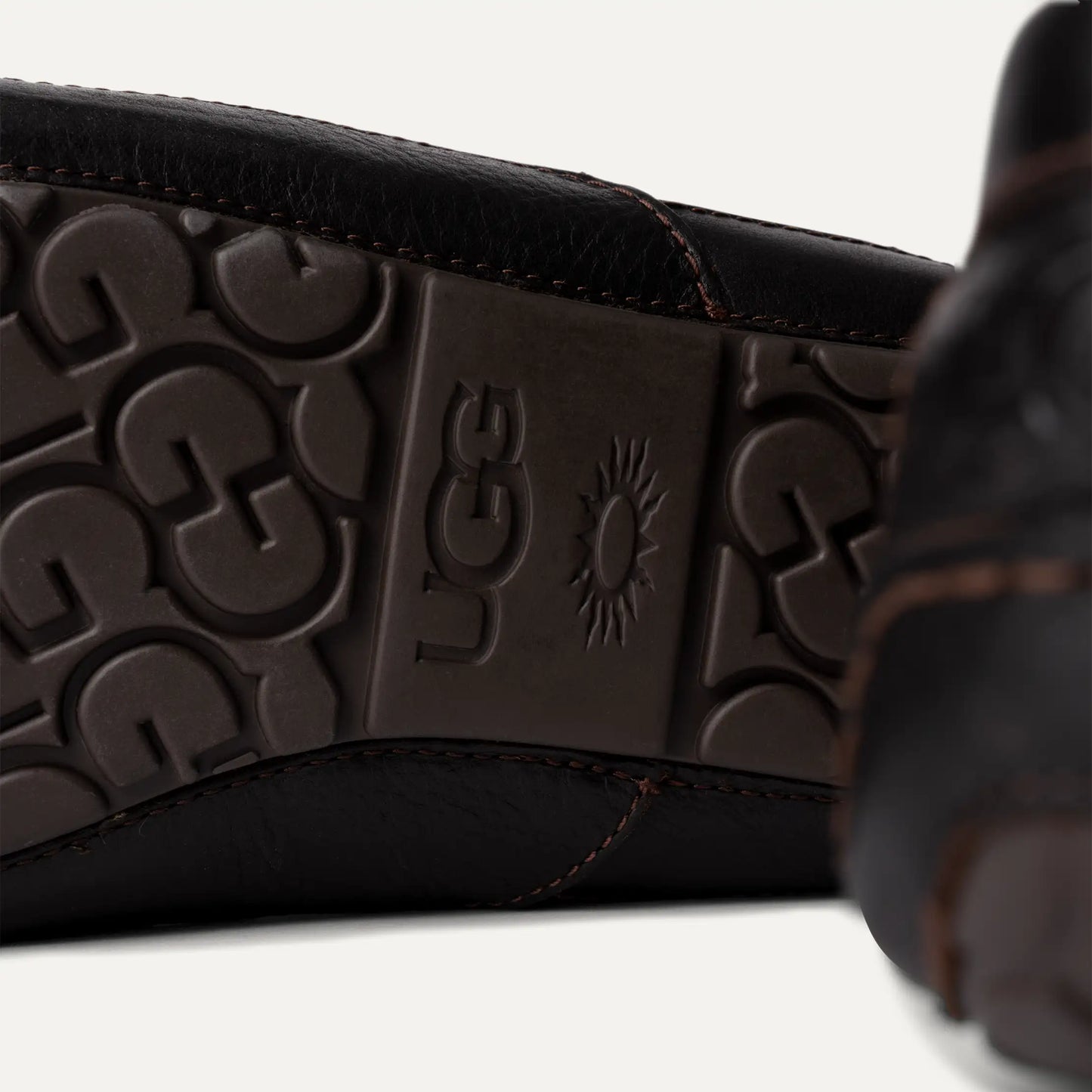 UGG Ascot Slipper for Men Dark Spice