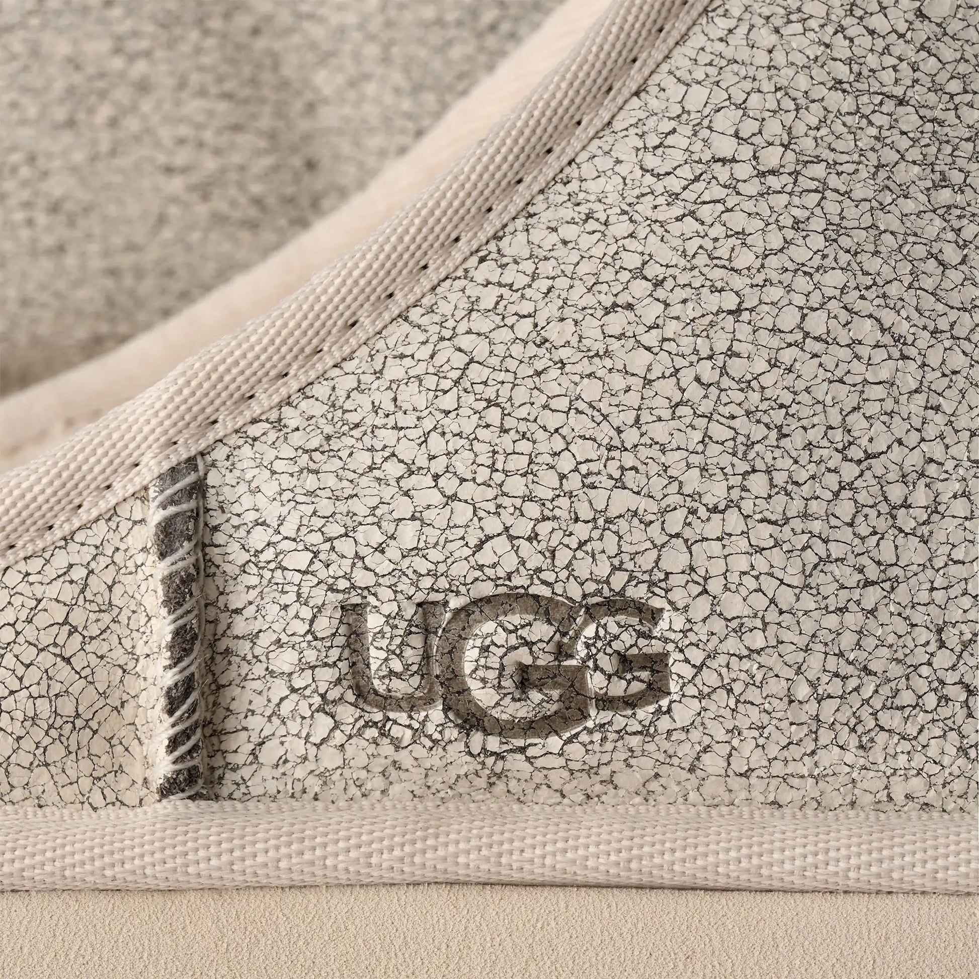 UGG Classic Slip-On Crackle Slipper for Men Jasmine