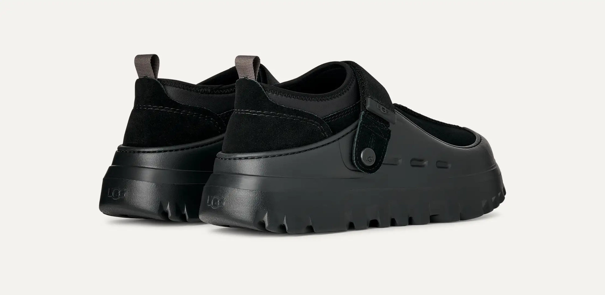 UGG PeakMod Lowcut for Men Black / Black
