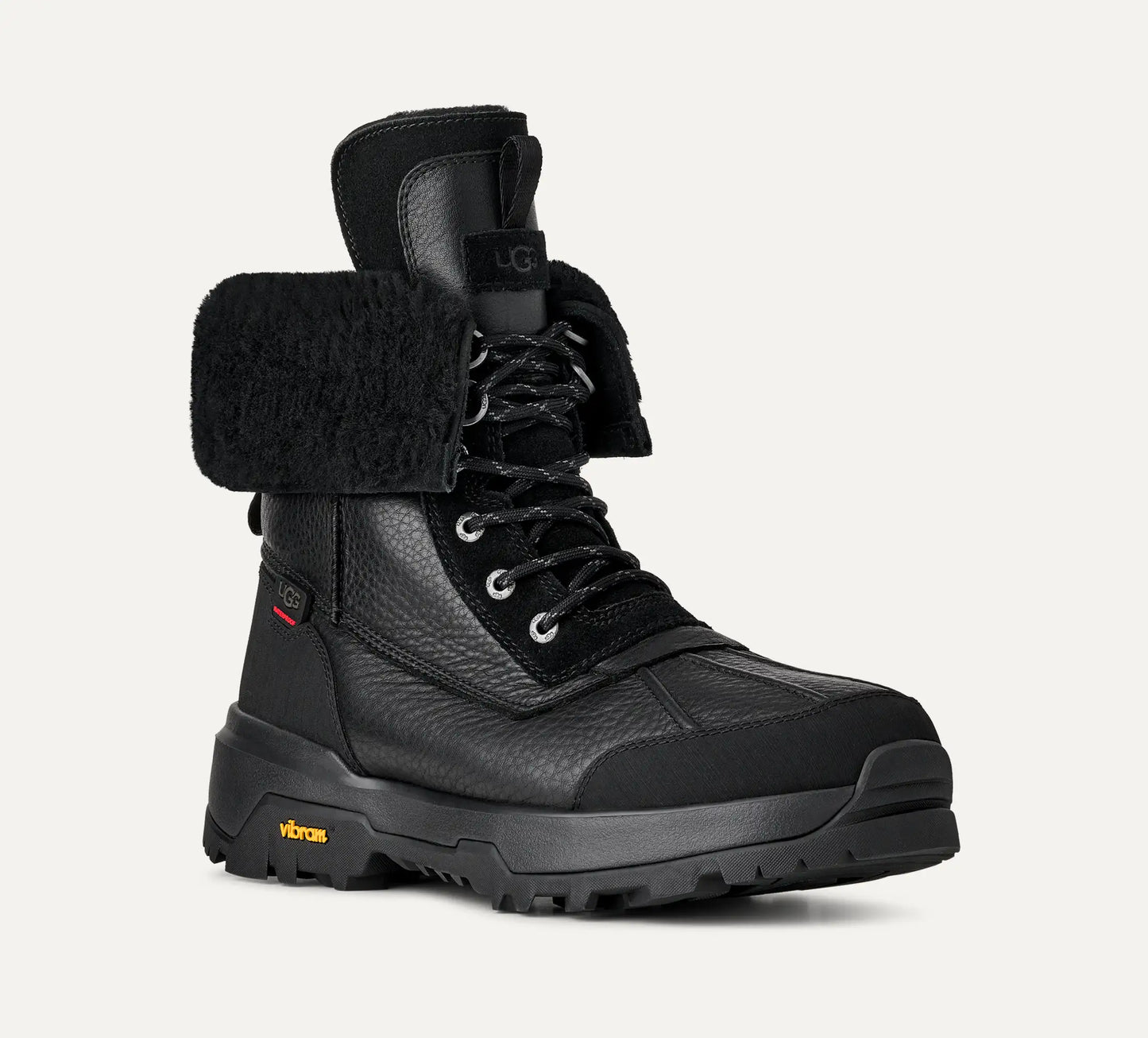UGG No Change Black