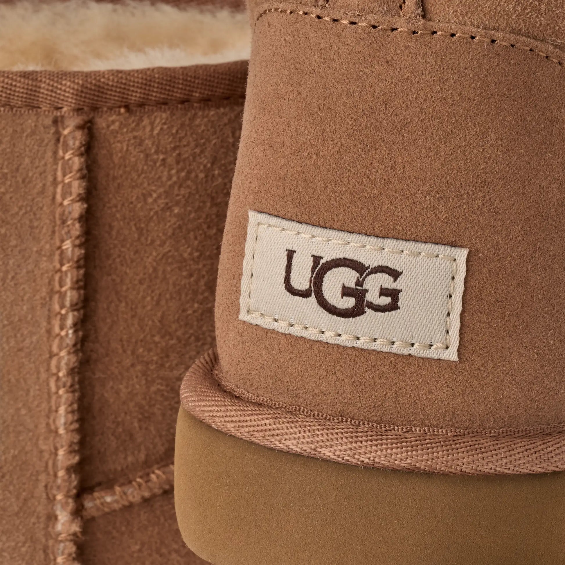 UGG Classic Mini Boot for Men Chestnut