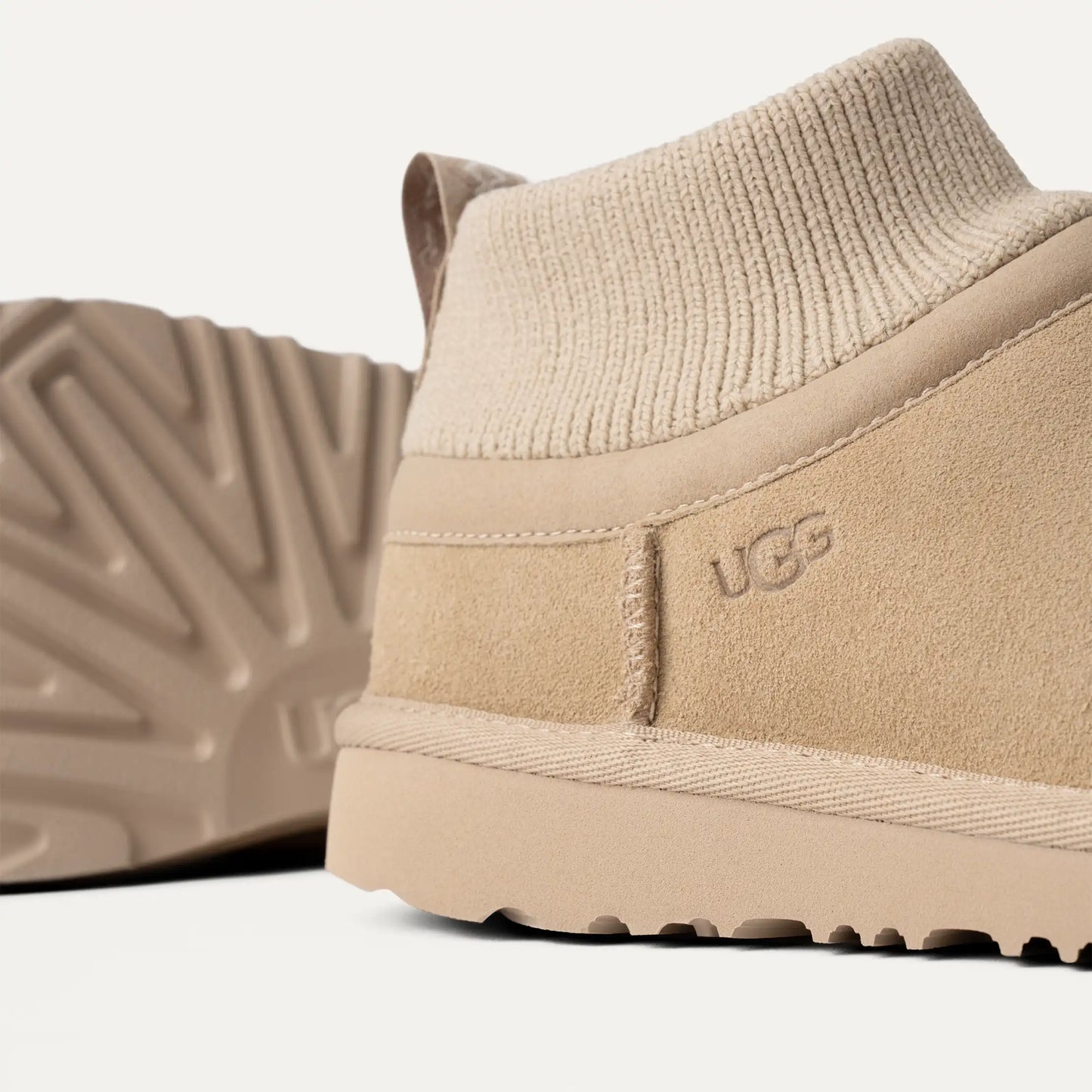UGG Classic Ultra Stretch Cuff for Kids Mustard Seed