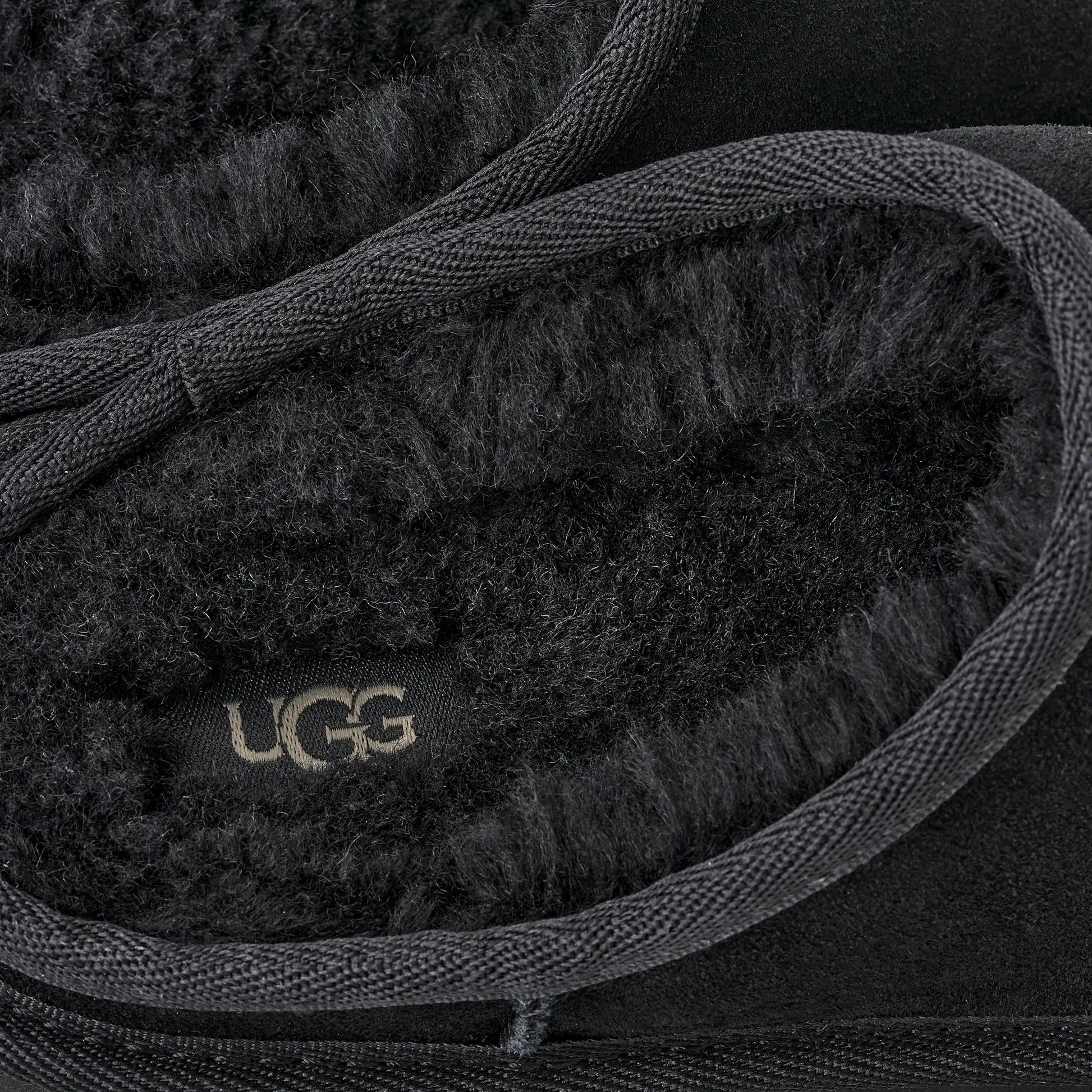 UGG Classic Slip-On for Kids Black
