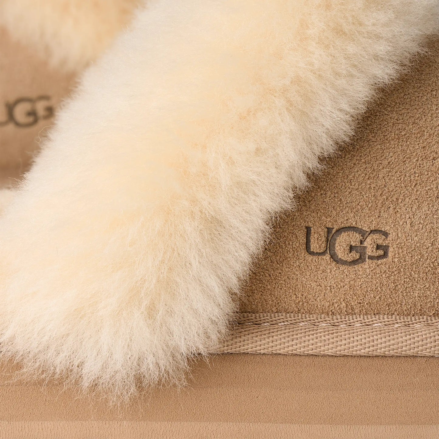 UGG Disquette Slipper for Kids Sand