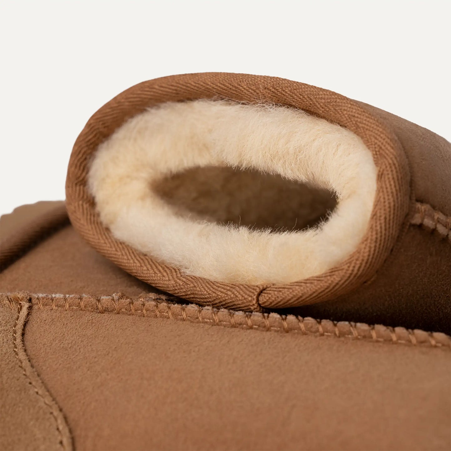 UGG Classic II Boot for Kids Chestnut