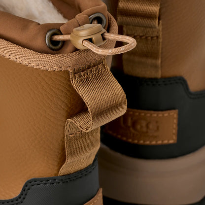 UGG No Change Chestnut