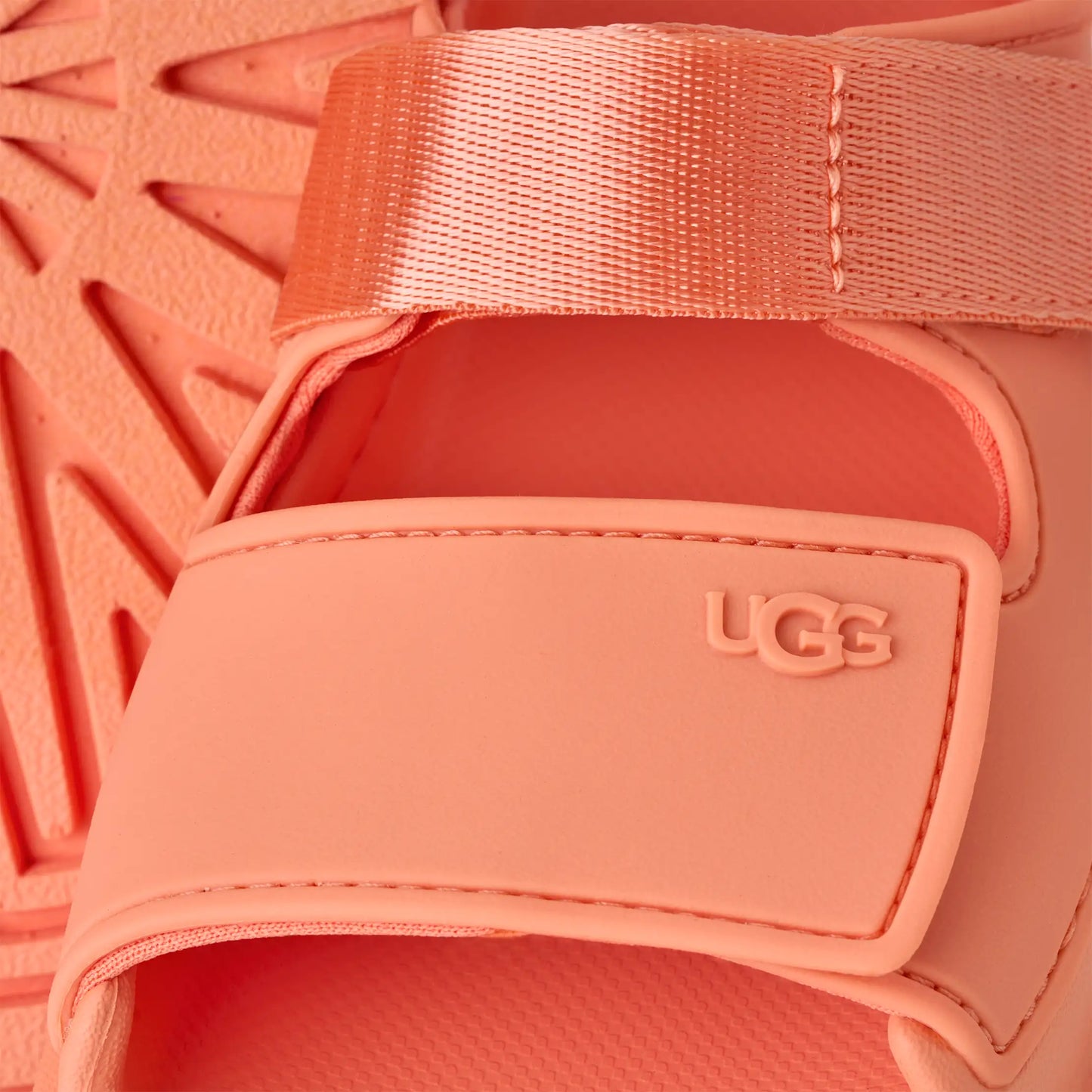 UGG UGG® GoldenGlow for Grapefruit