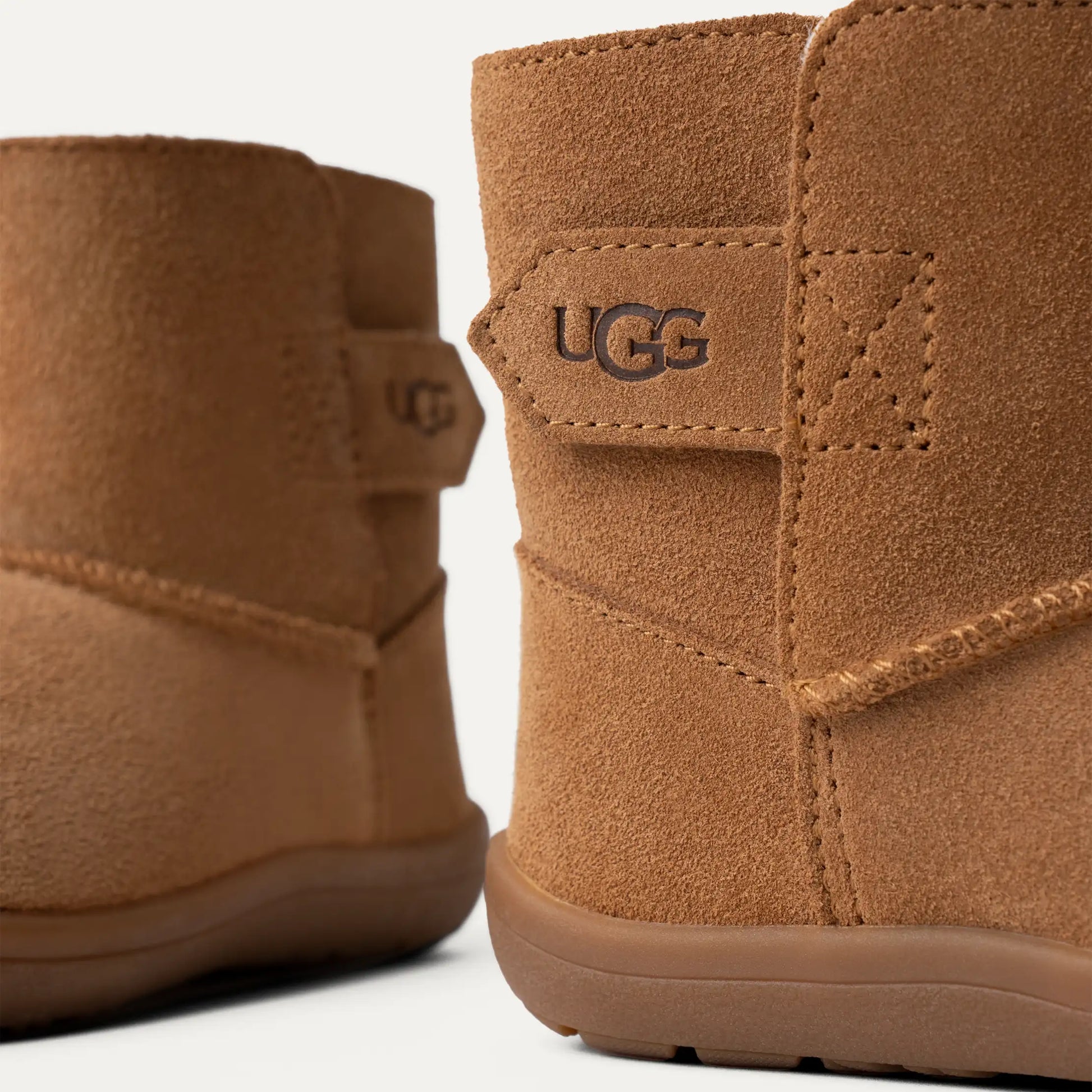 UGG Keelan II for Kids Chestnut