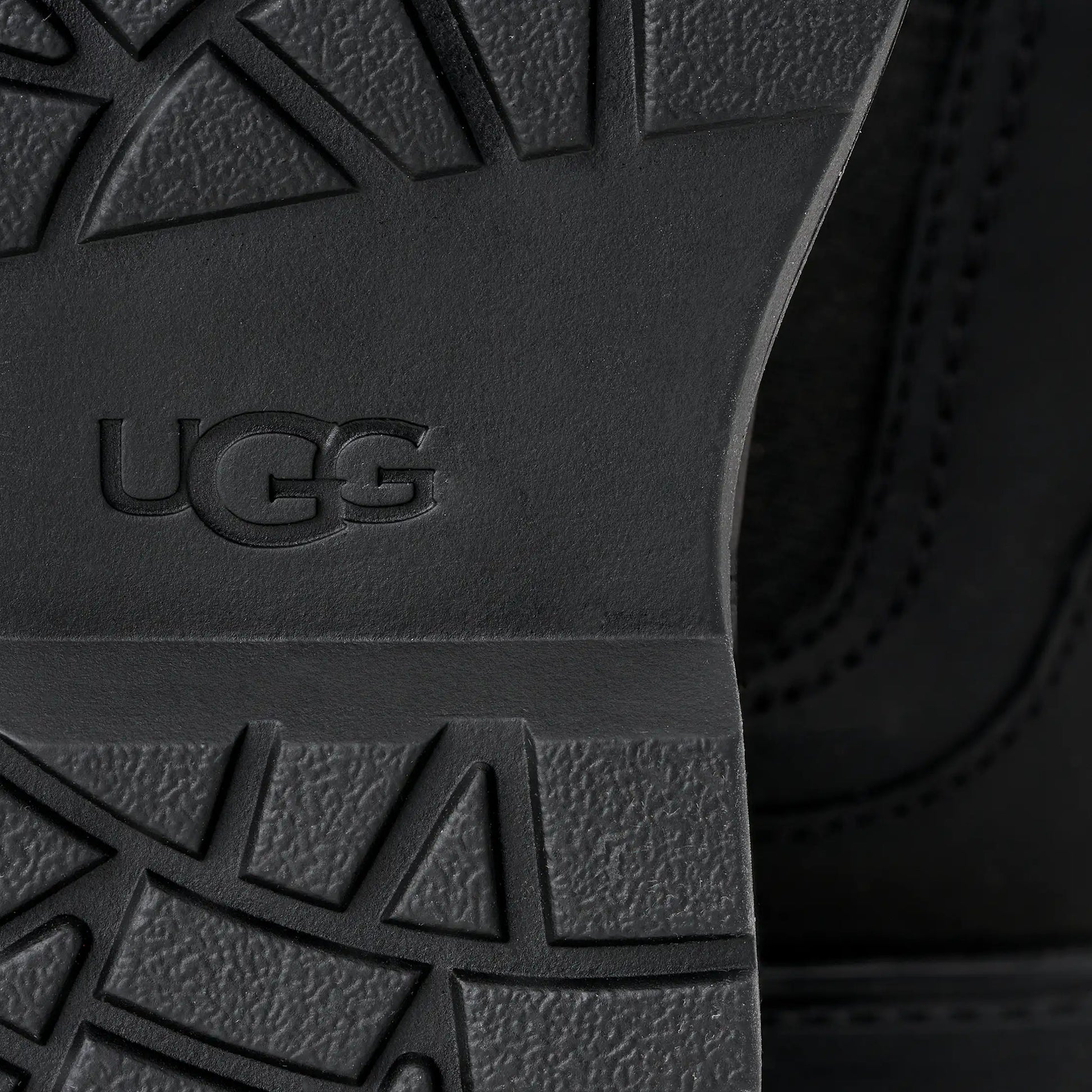 UGG Perry Weather Chelsea for Kids Black