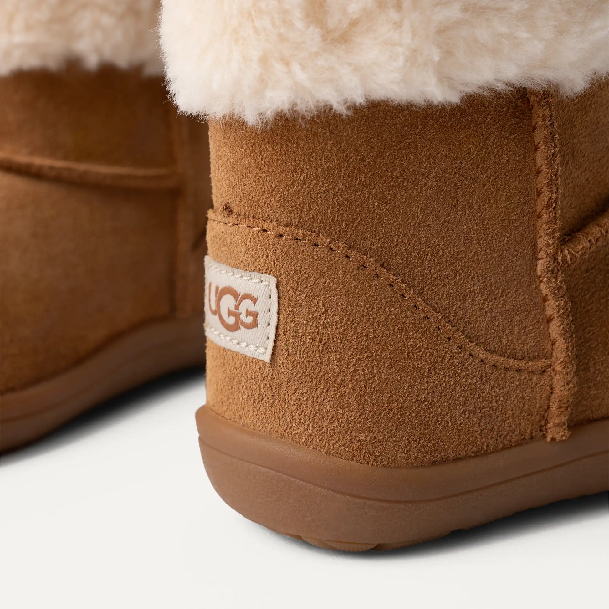UGG Sammee for Toddlers Chestnut
