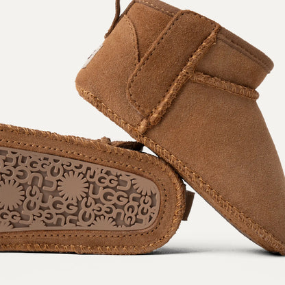 UGG Baby Classic Ultra Mini for Babies Chestnut
