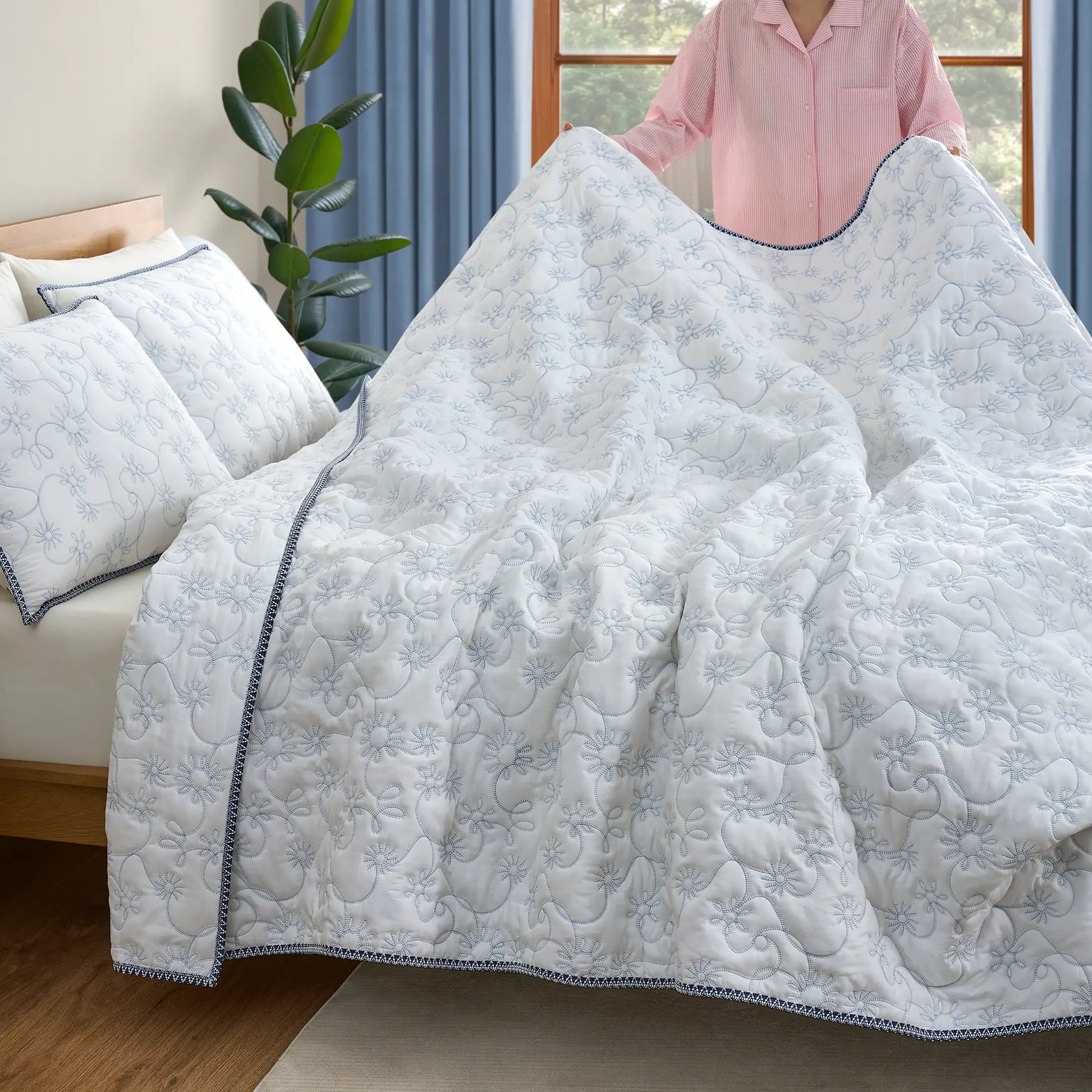 UGG Botanic Quilt Set Queen for the Home