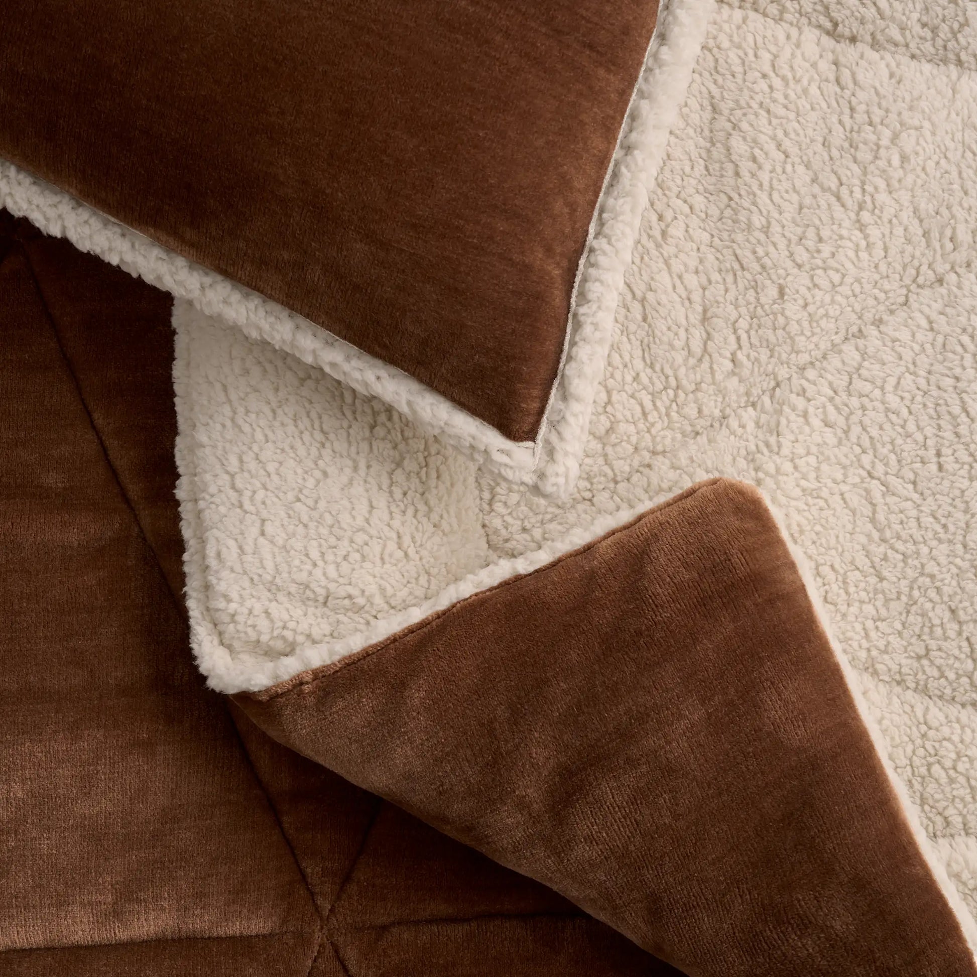 UGG UGG® Avery Comforter Set Twin/TXL for Home