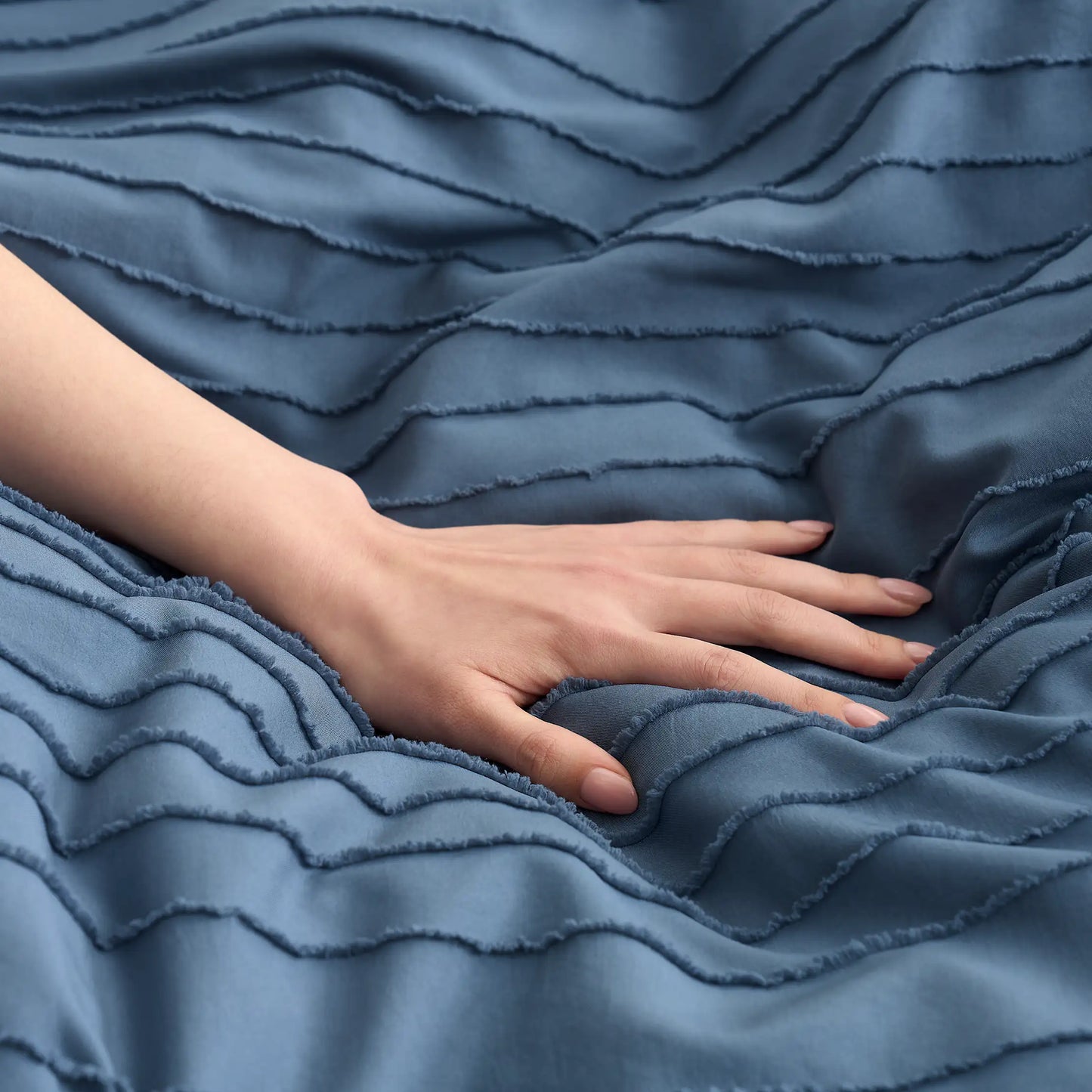 UGG Devon Texture Comforter Set T/TXL for the Home