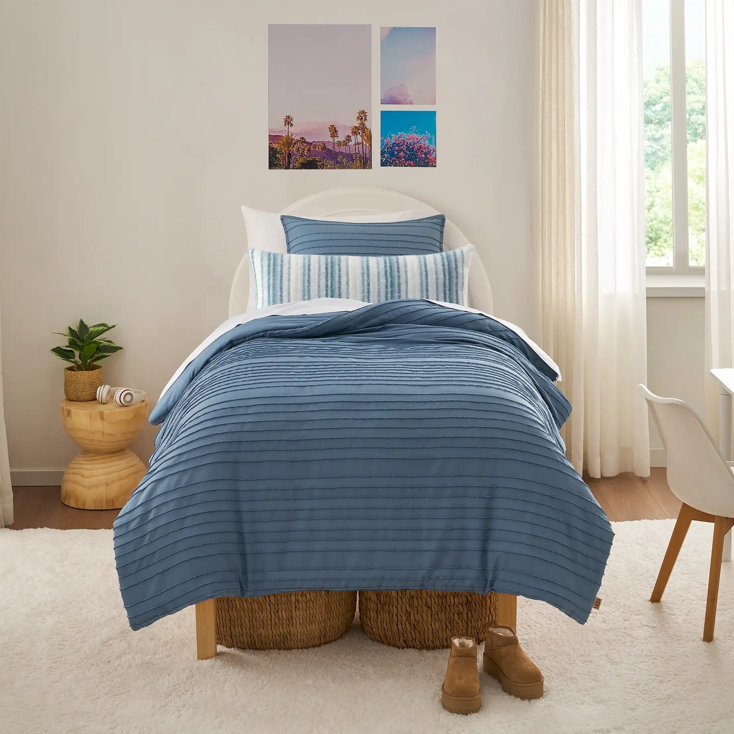 UGG Devon Texture Comforter Set T/TXL for the Home