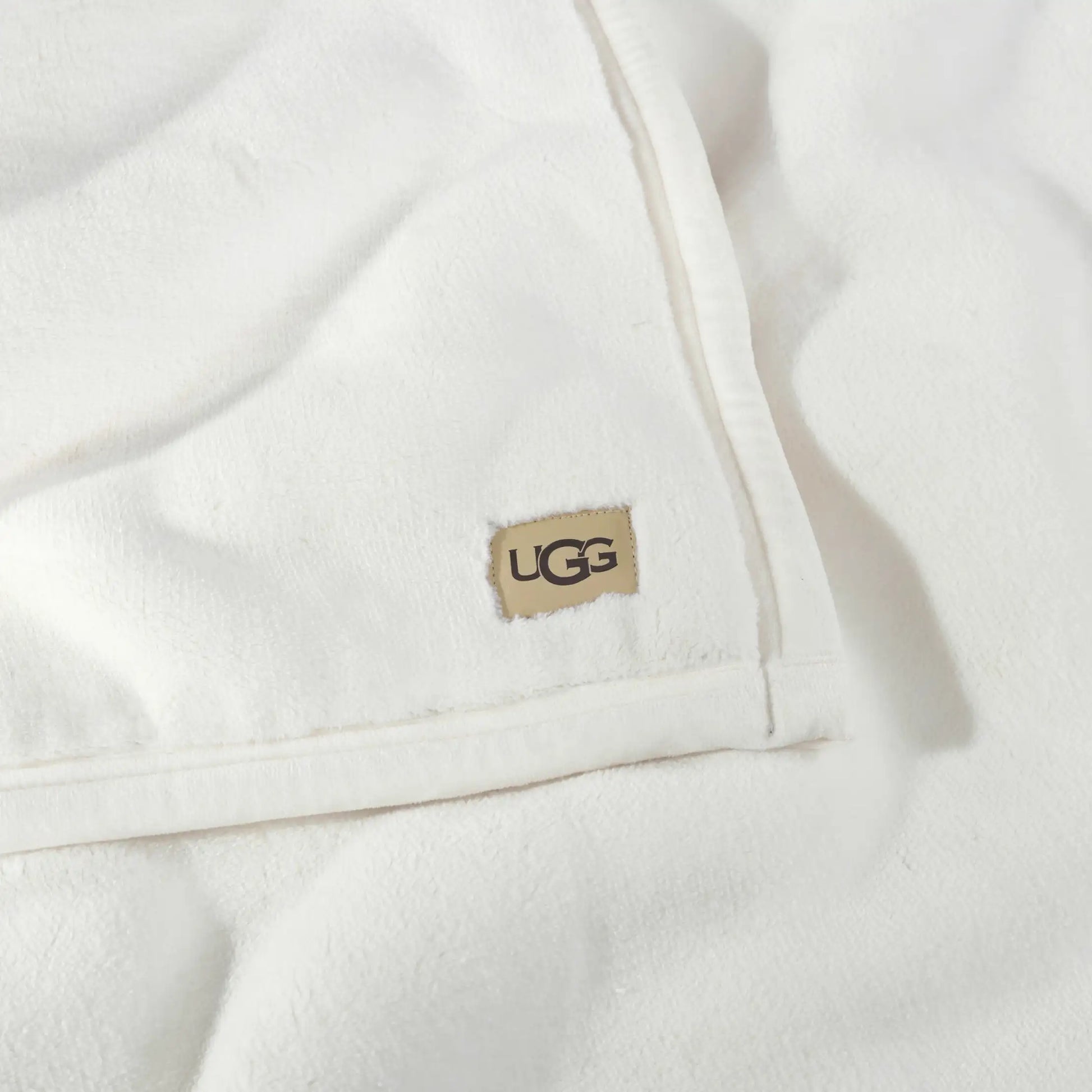 UGG Coco Throw 50" x 70" for Home