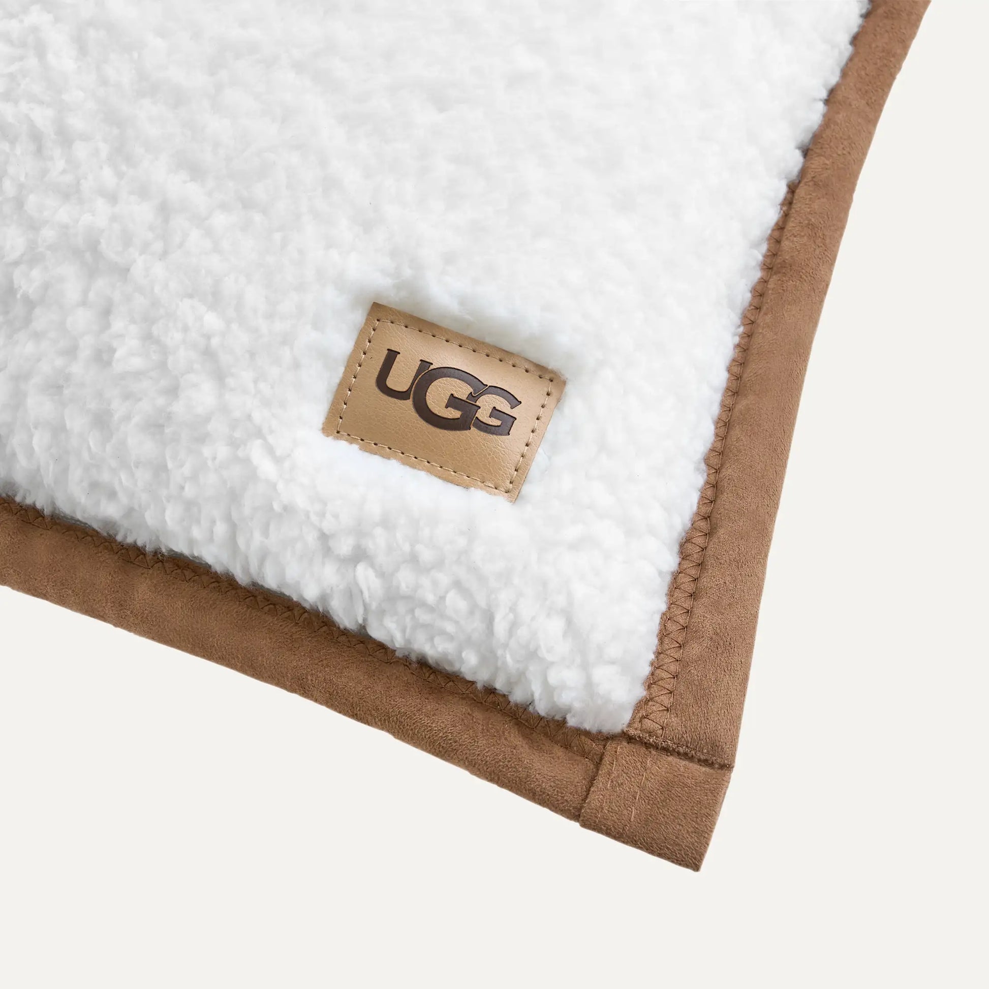 UGG UGG® Classic UGGfluff Pillow 2 Pack for Home