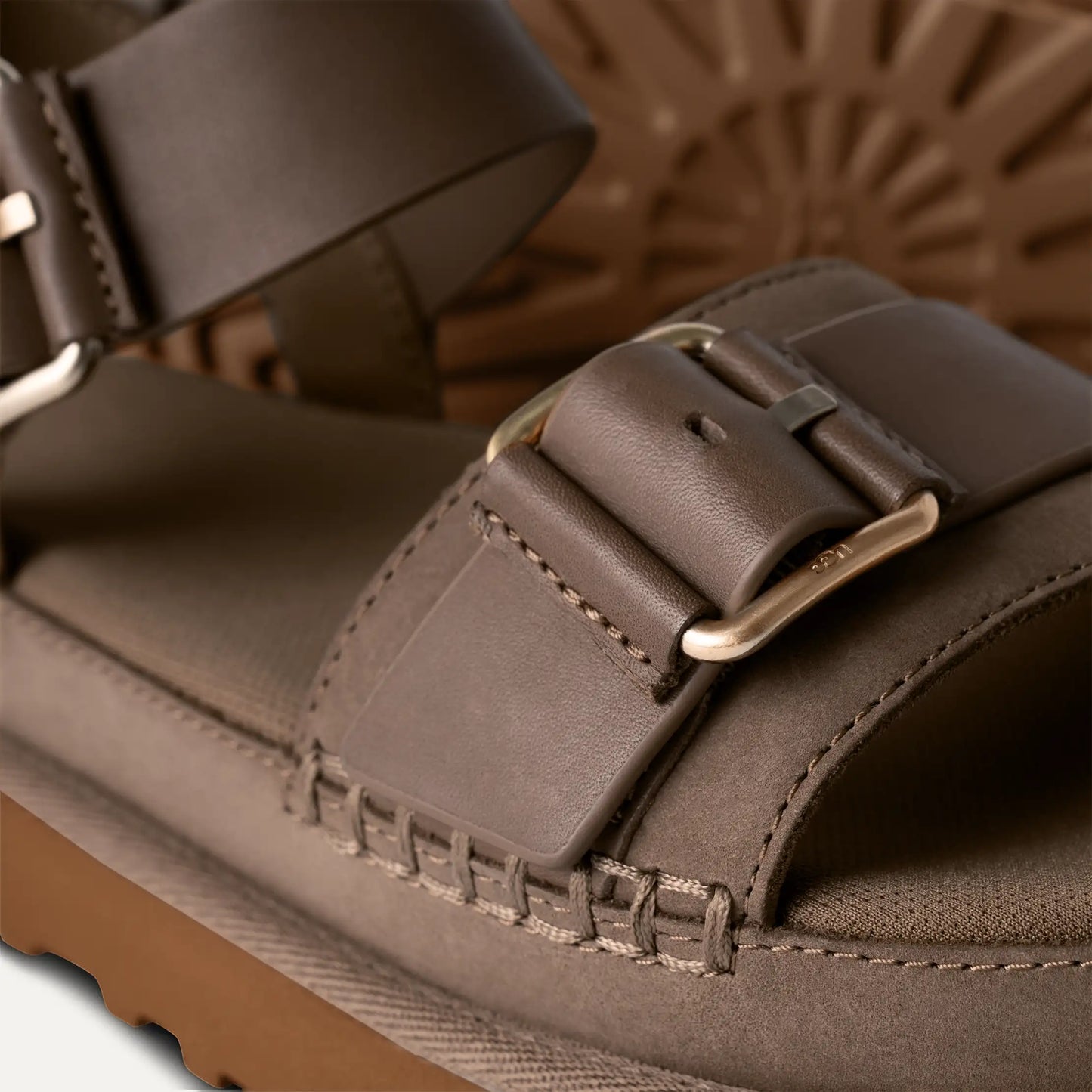 UGG Goldenstar Villa Sandal for Women Molasses
