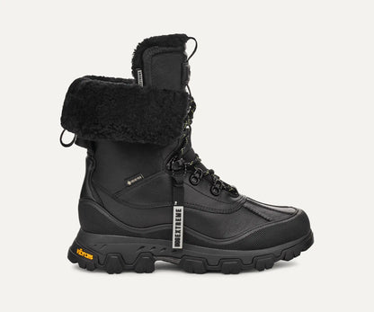 UGG No Change Black