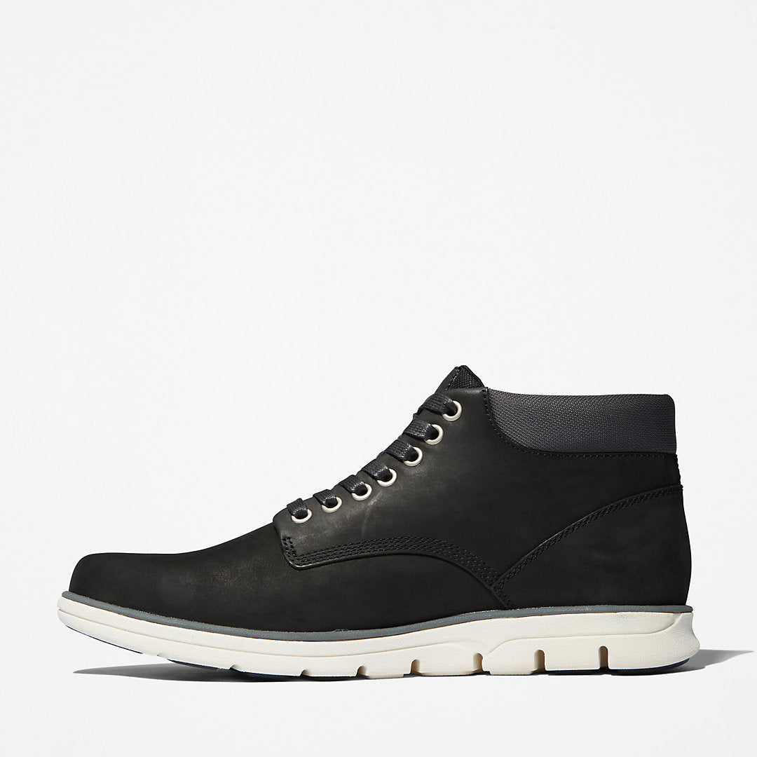 Bradstreet Chukka for Men in Black Timberland Online