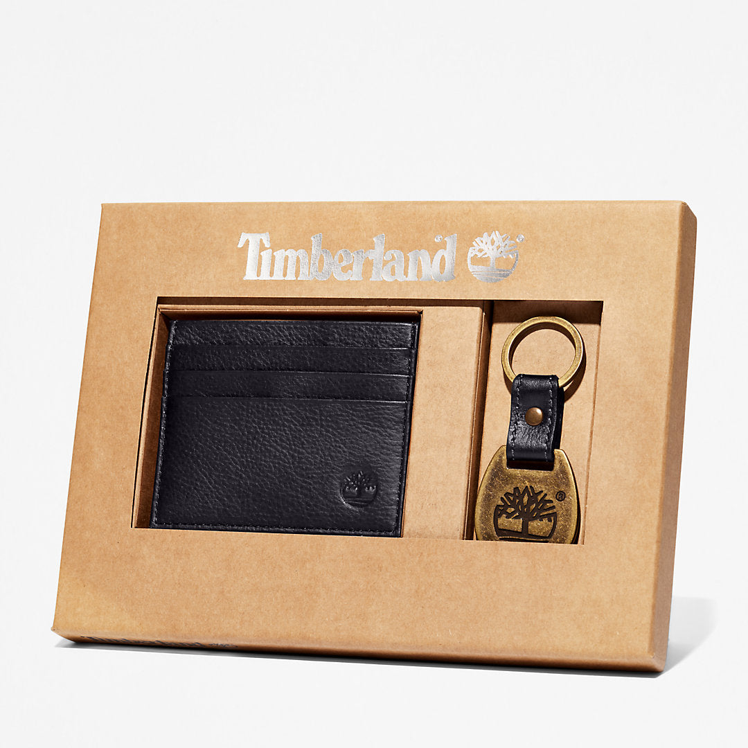 Leather Card Holder & Keyring Gift Set in Black Timberland For Sale